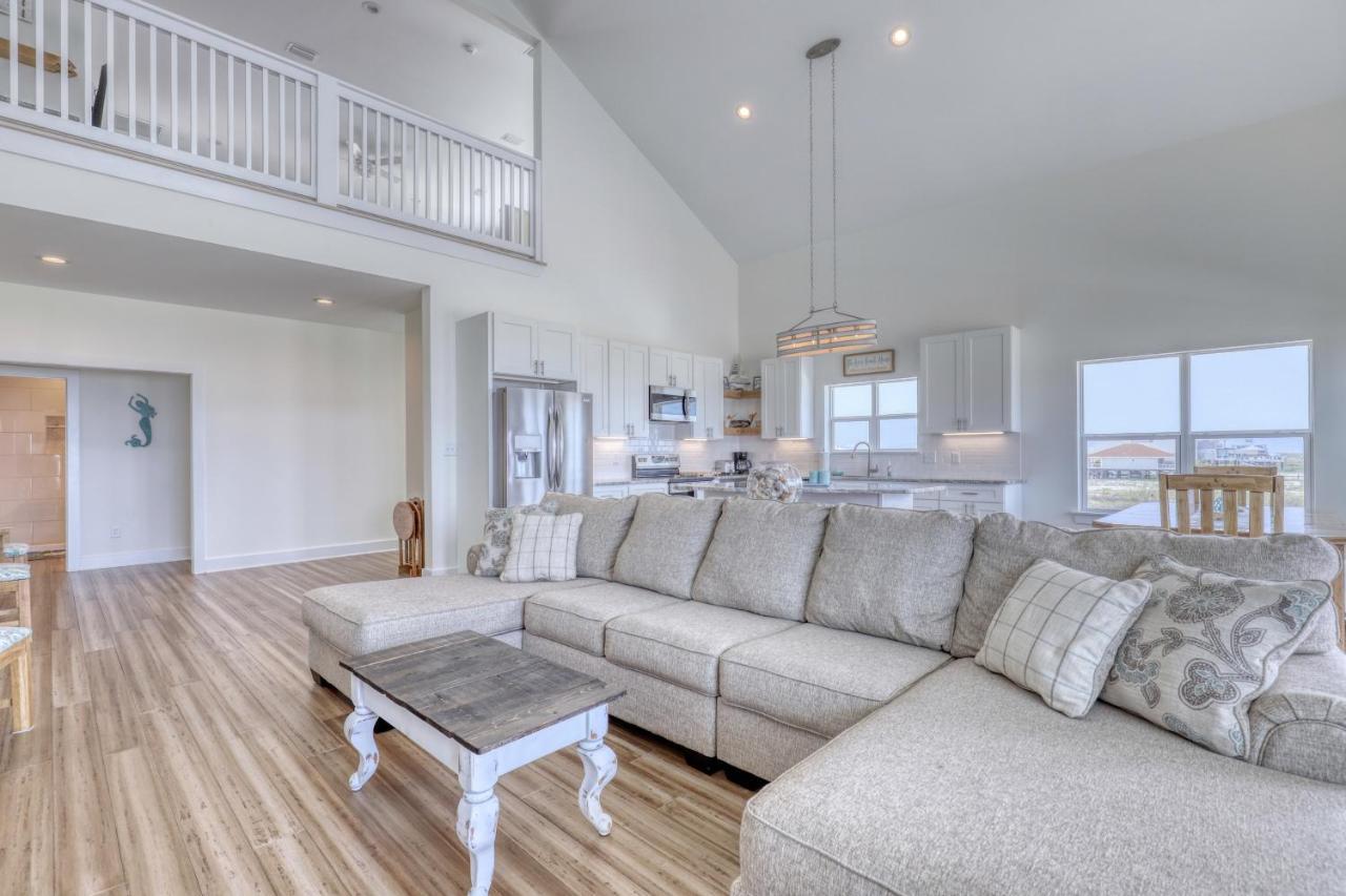 Salty Seahorse - Waterfront! Pet Friendly! Game Room, Pool Table, Beautiful Views - Room For The Whole Family Home 더핀 아일랜드 외부 사진