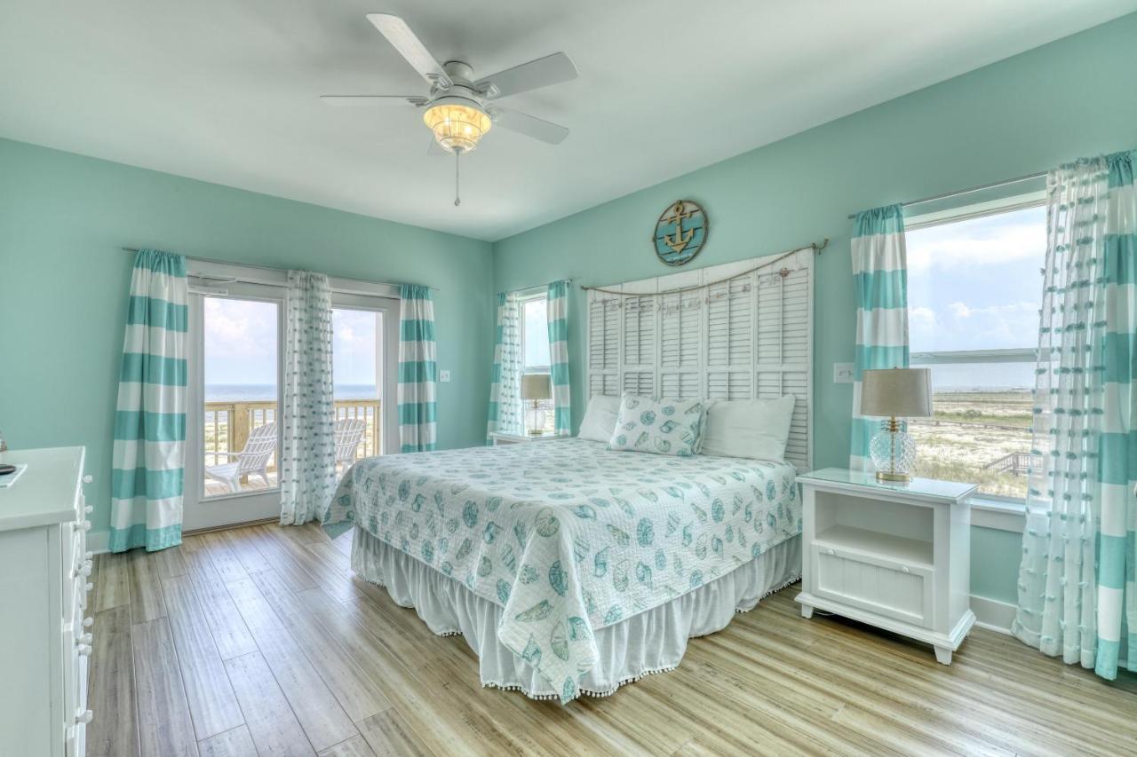 Salty Seahorse - Waterfront! Pet Friendly! Game Room, Pool Table, Beautiful Views - Room For The Whole Family Home 더핀 아일랜드 외부 사진